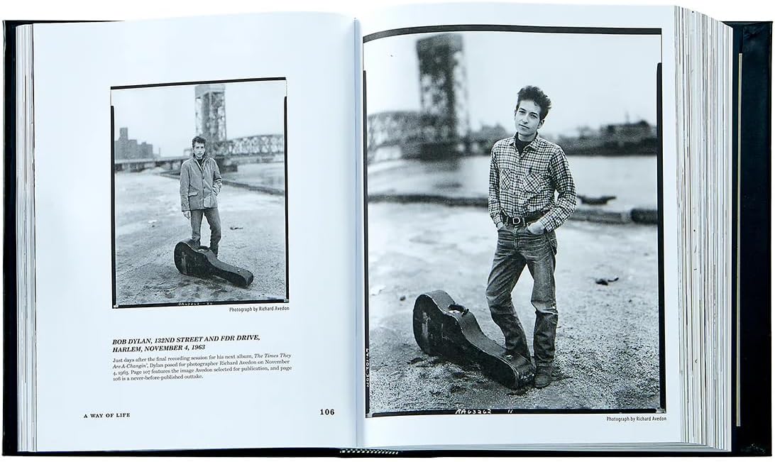 BOB DYLAN　3枚組＋ブックレット Amazon.co.jp: DYLAN: ミュージック