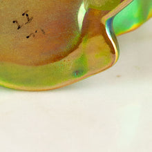 Load image into Gallery viewer, Zsolnay Snail