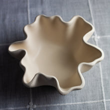 Load image into Gallery viewer, Dumae Medium Veda Catchall