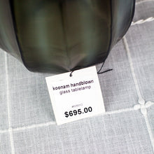 Load image into Gallery viewer, Guaxs Koonam Handblown Glass Tablelamp