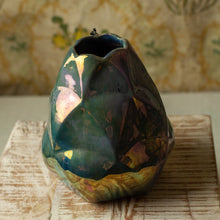 Load image into Gallery viewer, Alphonse Cytere Faceted Vase