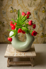 Load image into Gallery viewer, Felice Vase