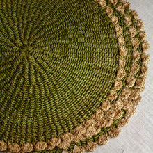 Load image into Gallery viewer, Border Tahitian Placemats, Set of 4