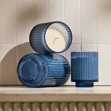 Load image into Gallery viewer, La Jolie Muse Amélie Candle Collection, 19 oz
