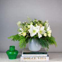 Load image into Gallery viewer, Designer's Choice GREEN &amp; WHITE
