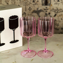 Load image into Gallery viewer, Fazeek Wave Pink Wine Glasses
