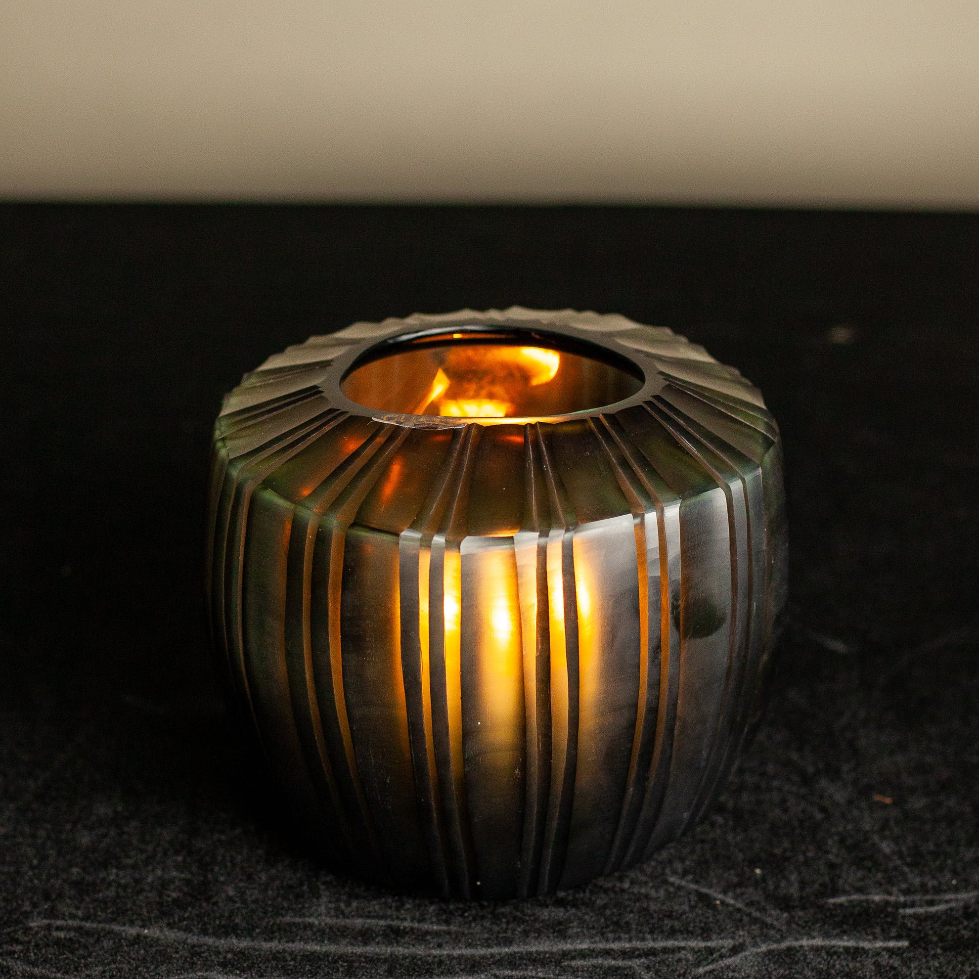 Guaxs Malibu Vase, Indigo + Smokegrey