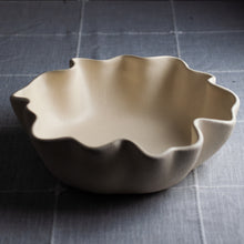 Load image into Gallery viewer, Dumae Veda Catchall
