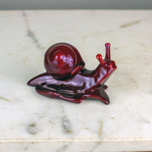 Load image into Gallery viewer, Zsolnay Eosin Snail - dark red
