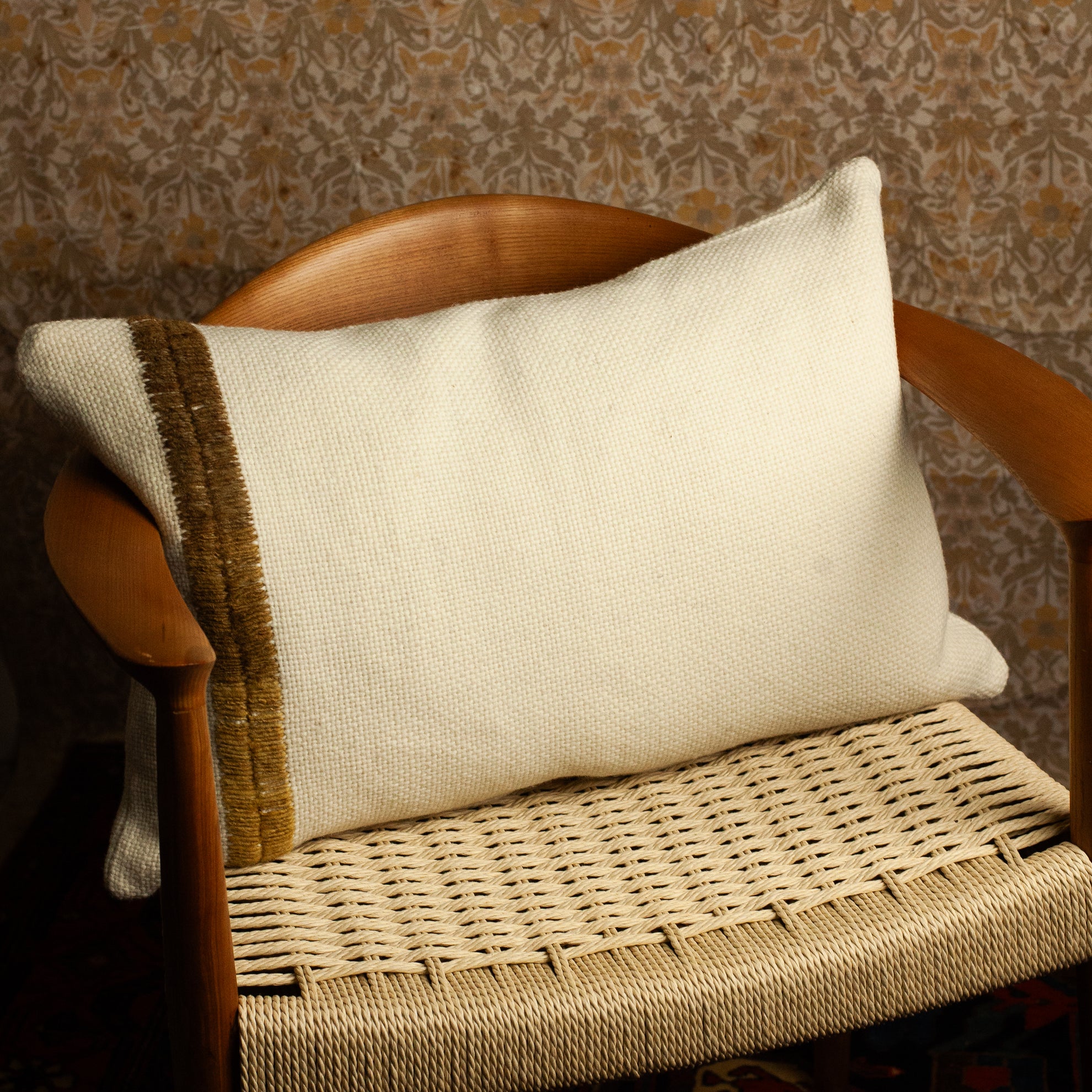 TREKO Pillow Karu White/Ocre 24x15
