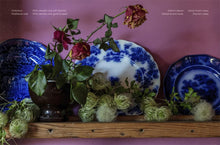 Load image into Gallery viewer, Punk Ikebana: Reimagining the Art of Floral Design
