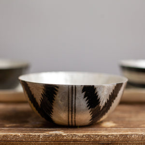 Set Of 3 Capiz Bowls 5" Black/natural, various designs