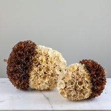 Load image into Gallery viewer, Shaved Wood Acorns, Set of 2
