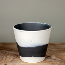 Load image into Gallery viewer, Wedgwood Pots B&amp;W
